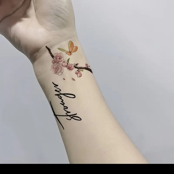 7 Pzs Temporary Tattoos Floral Pattern. Lasting 3-6 days - Picture 4 of 15